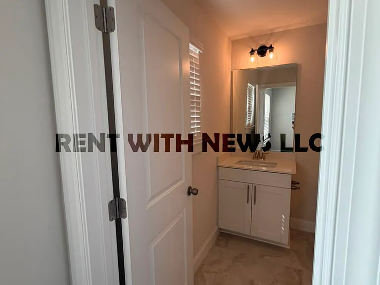 1407 Raines Meadow Dr — Photo 30