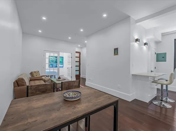 1324 Eastern Parkway image 4 of 37