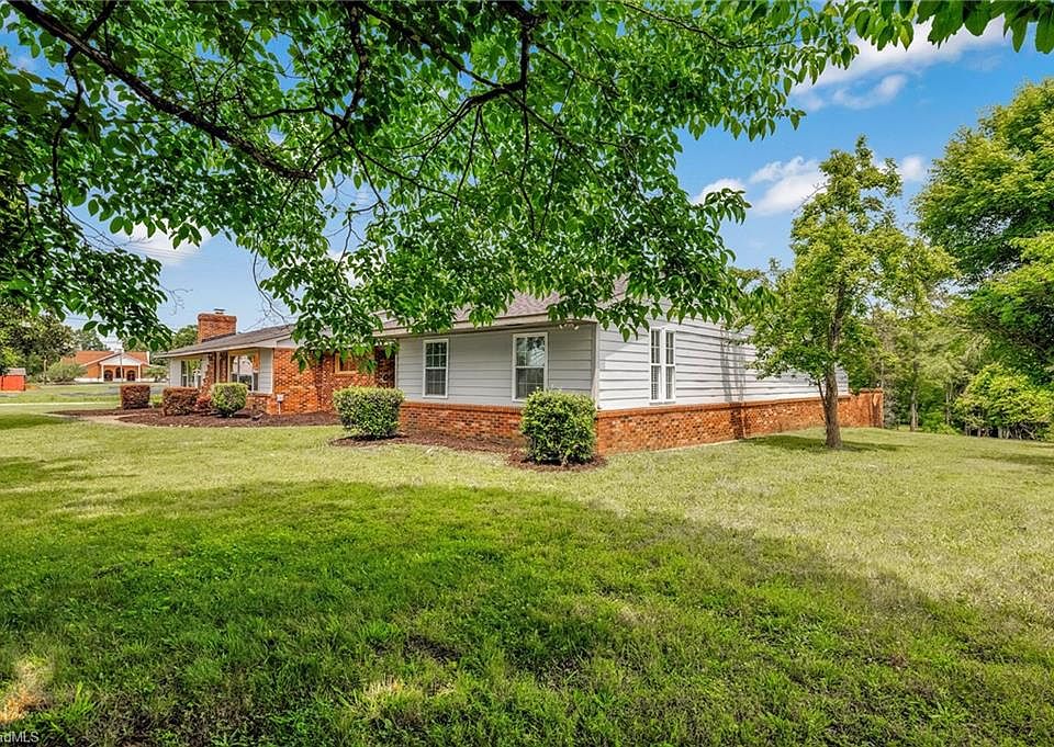7549 Sunnyvale Dr, High Point, NC 27265 | MLS #1183763 | Zillow