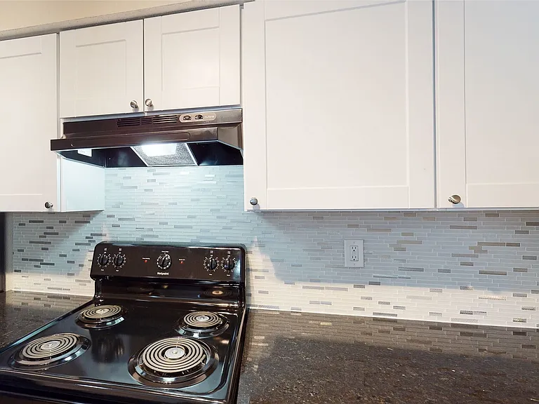 Azure Place Apartments — Photo 8