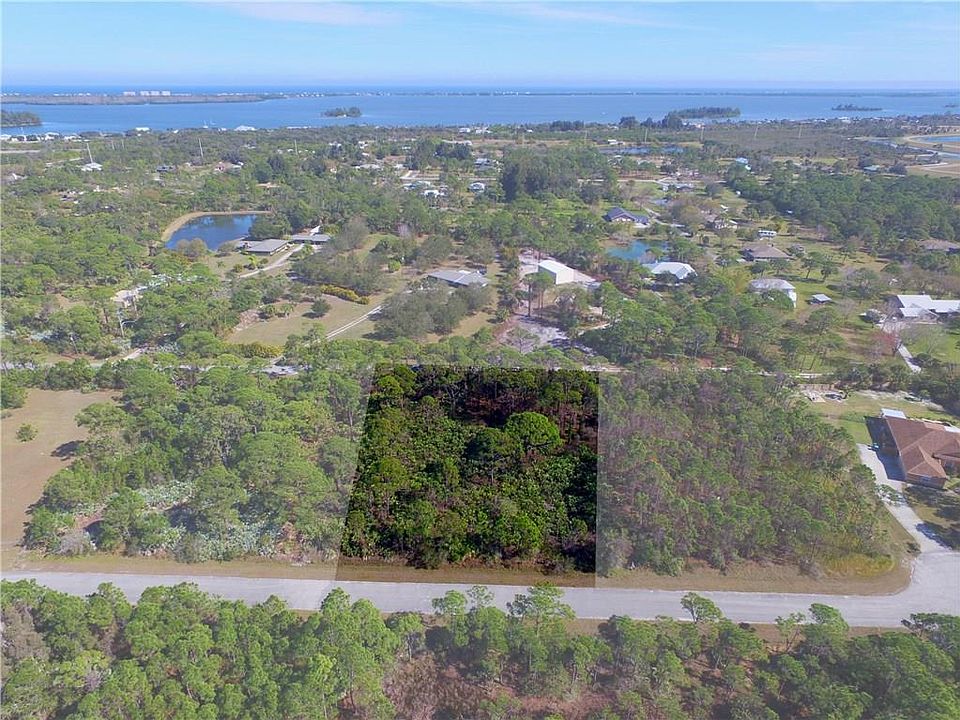 1st image of 4740 Pawpaw Ln