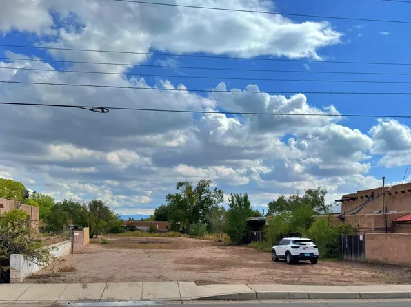 3808 Rio Grande Blvd NW, Albuquerque, NM 87107