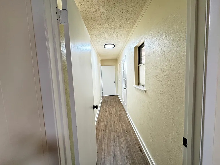 601 Ravenwood Dr — Photo 5