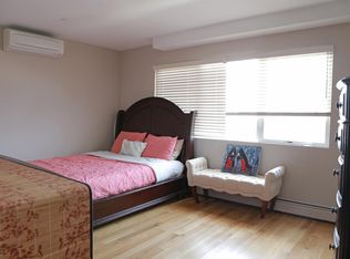 9703 134th Rd FLOOR 2, Ozone Park, NY 11417