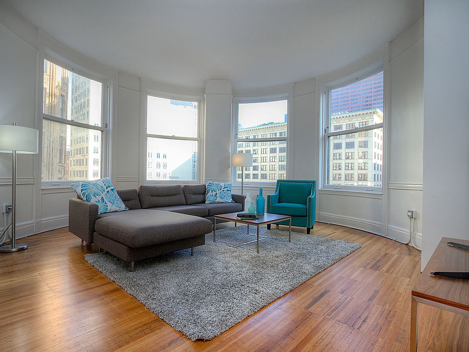 1st image of 37 W Van Buren St Unit 701