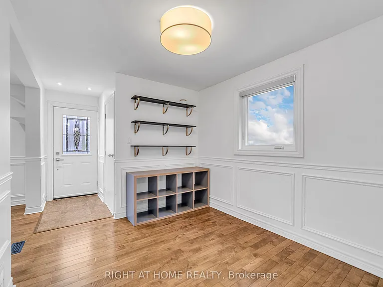 41 Monarchdale Ave — Photo 13