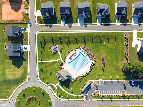 3rd image of 1621 Westland Ct