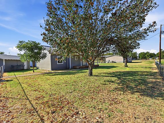 3rd image of 8099 Truet St