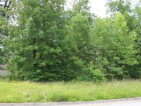 2nd image of 1426 Le Chesnay Dr