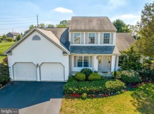 554 Sweetwater Dr, Palmyra, PA 17078