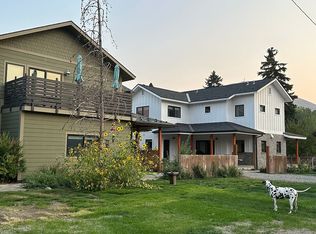 302 S 4th Ave, Hailey, ID 83333