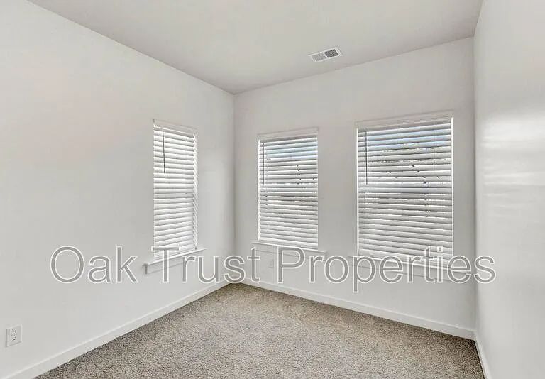 236 Somerset Acres Dr — Photo 26