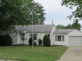 772 N Walnut St, Paulding, OH 45879