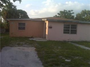 2521 NW 139th St, Opa Locka, FL 33054