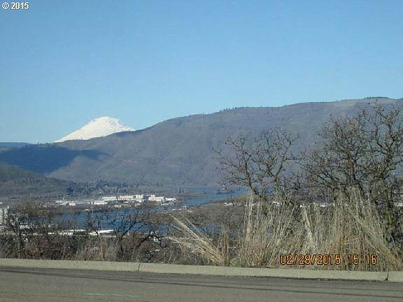 3rd image of 810 E Scenic Dr