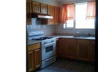 365 Wolf St, Philadelphia, PA 19148