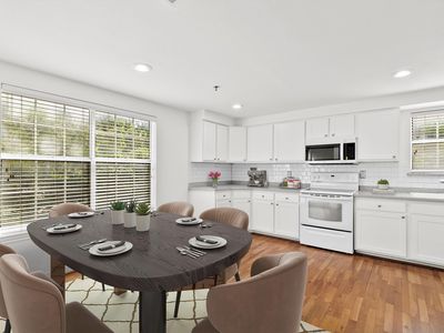 3100 Cole Ave APT 205, Dallas, TX, 75204
