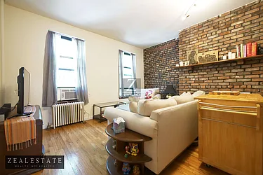 Rented by ZealEstate Group Inc