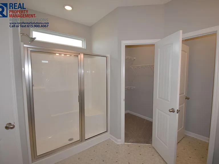 1142 Bluecreek Cir — Photo 14