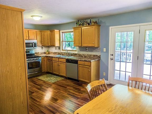 4th image of 791 Crestrose Cir
