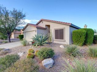 8660 N Sayante Way, Tucson, AZ 85743