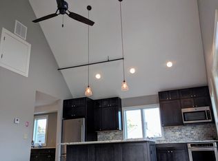 284 Broad St, Milford, CT 06460