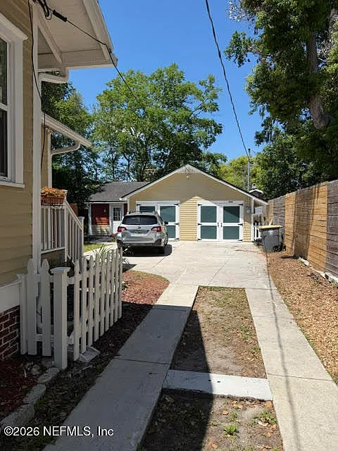Building Photo - 4249 Saint Johns Ave