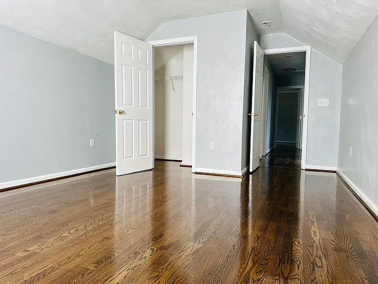 4826 Golfview Dr NE — Photo 20