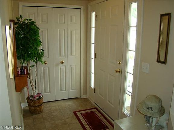 3rd image of 6280 Forest Park Dr