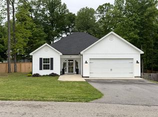 79 Vance Dr, Scottsville, KY 42164