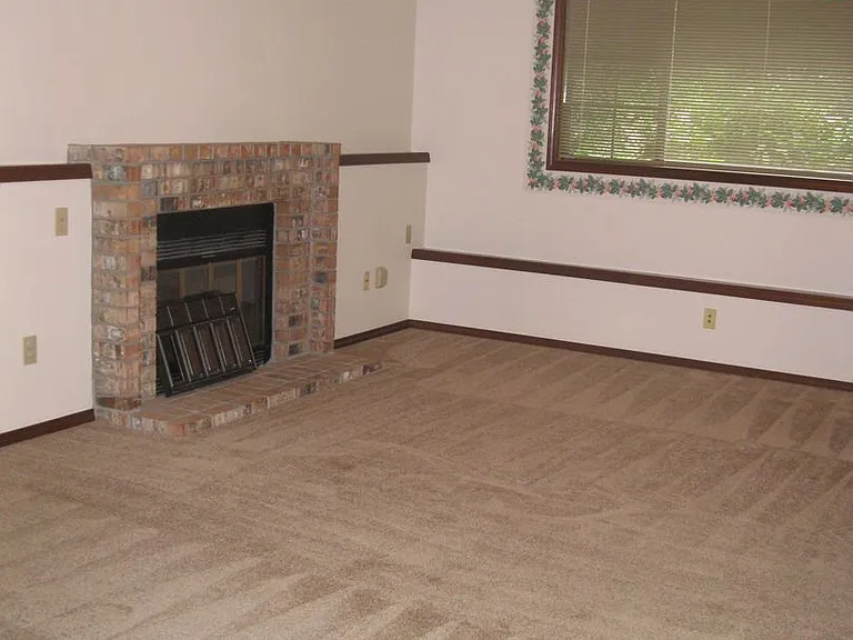 6667 SW 153rd Ave — Photo 3