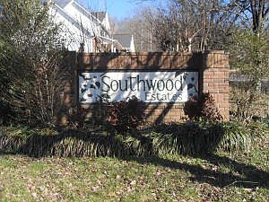 1st image of 250 Southwood Cir
