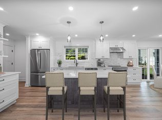 102 High Clear Dr, Stamford, CT 06905