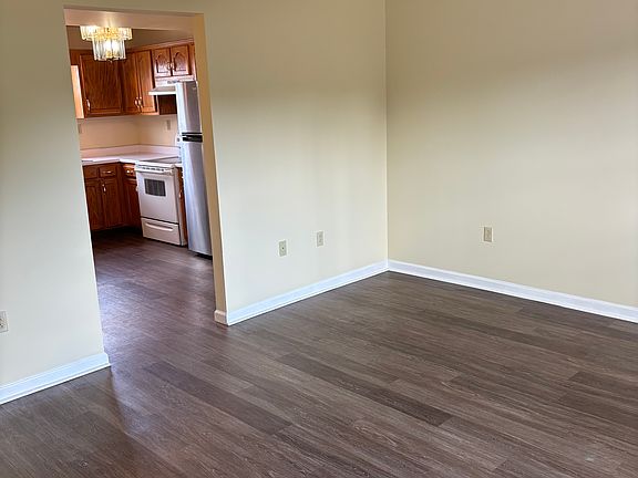 4th image of 29 McWhorter Rd #19