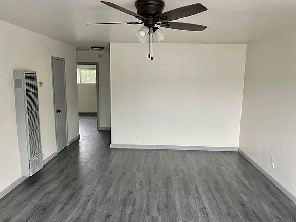 4th image of 1051 Broad Ave APT 4