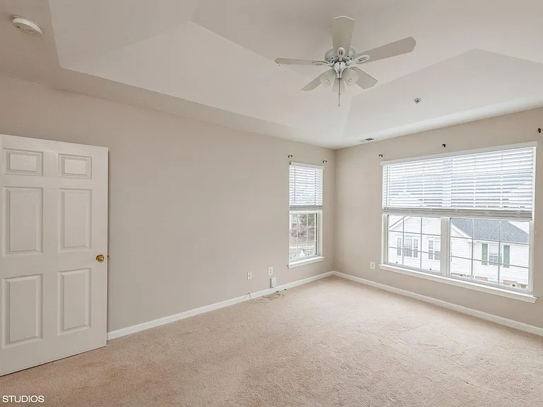 25340 Lake Mist Sq #301 — Photo 28