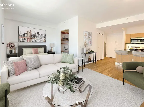 350 W 42nd St APT 15H, New York, NY 10036