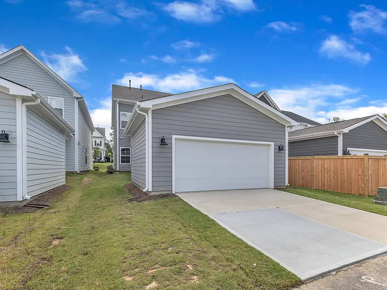 9229 Kitchin Farms Way — Photo 40