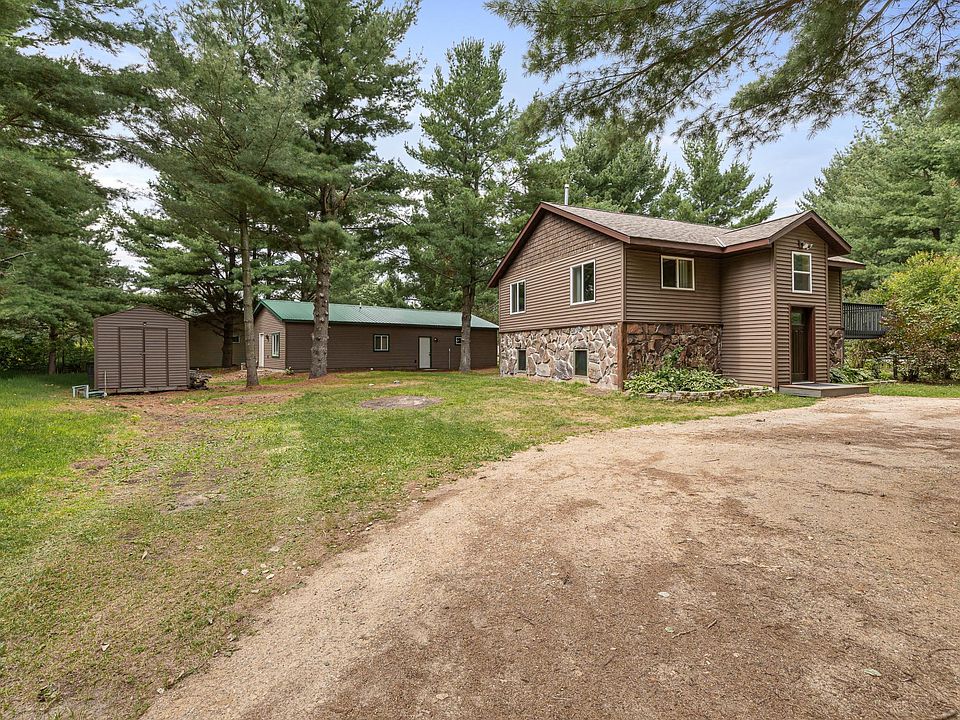1st image of 33181 Hickory Ln