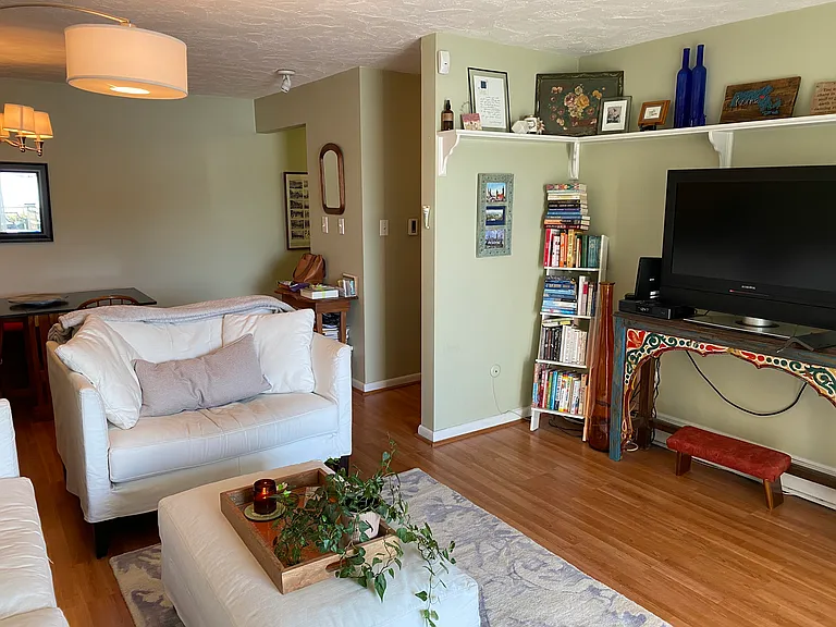 32 Hamilton Rd #107 — Photo 5