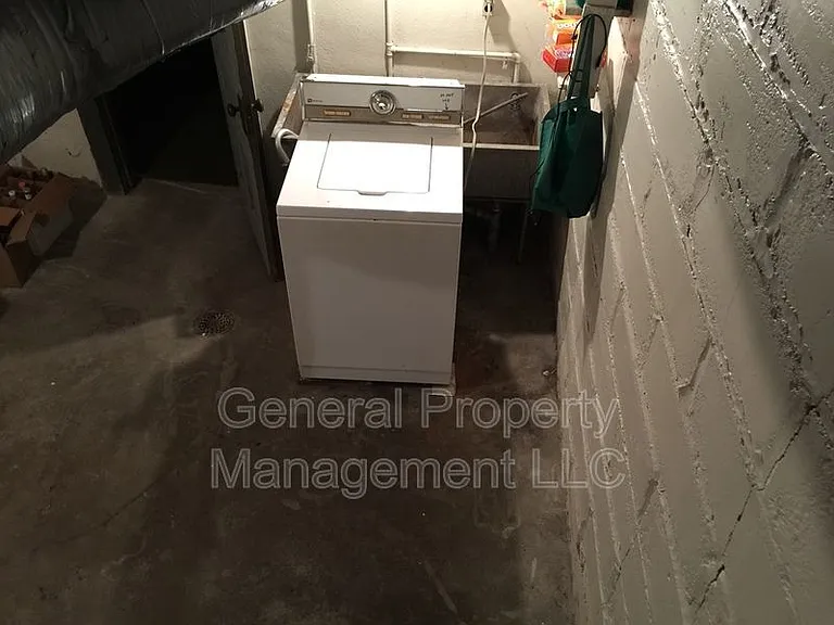 444 Lake St — Photo 17