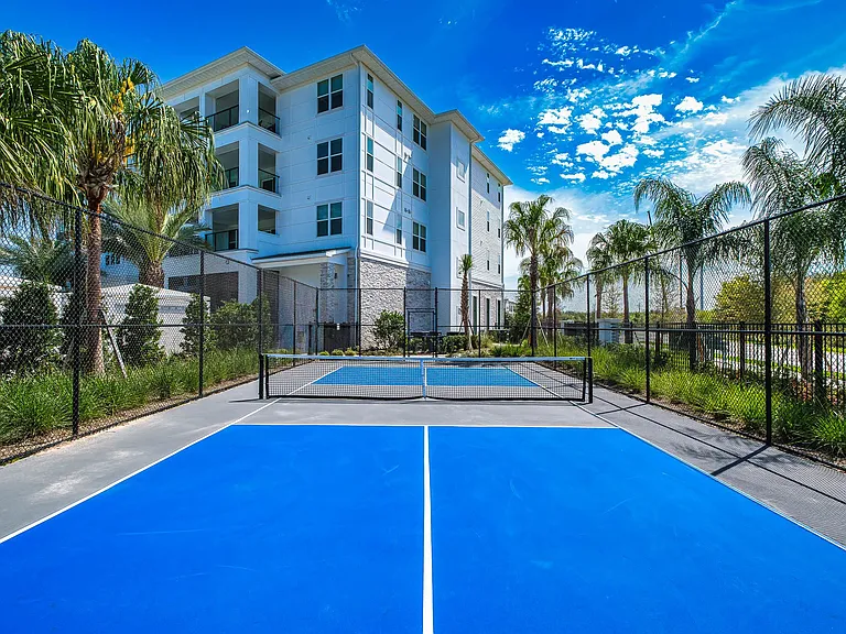 Altis Grand Suncoast Apartments — Photo 43