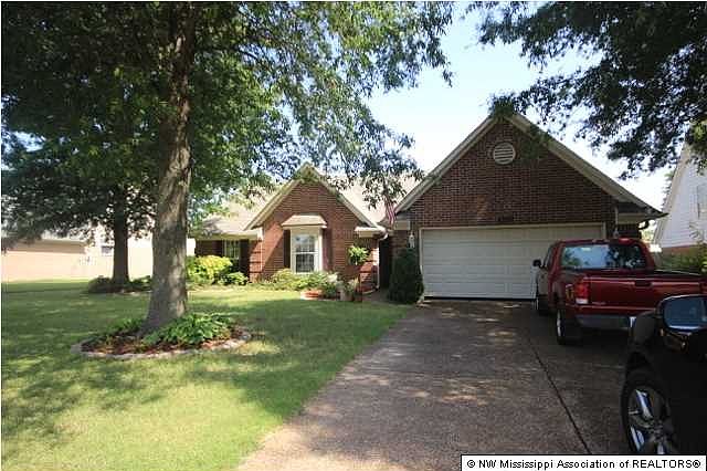 1st image of 9012 Plantation Lakes Dr