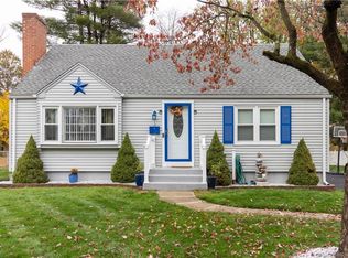 5 Norman Dr, Bloomfield, CT 06002