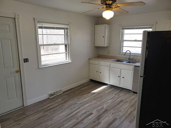 4th image of 2900 Casey Dr
