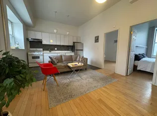 331 Leonard Street 1R image 1 of 4