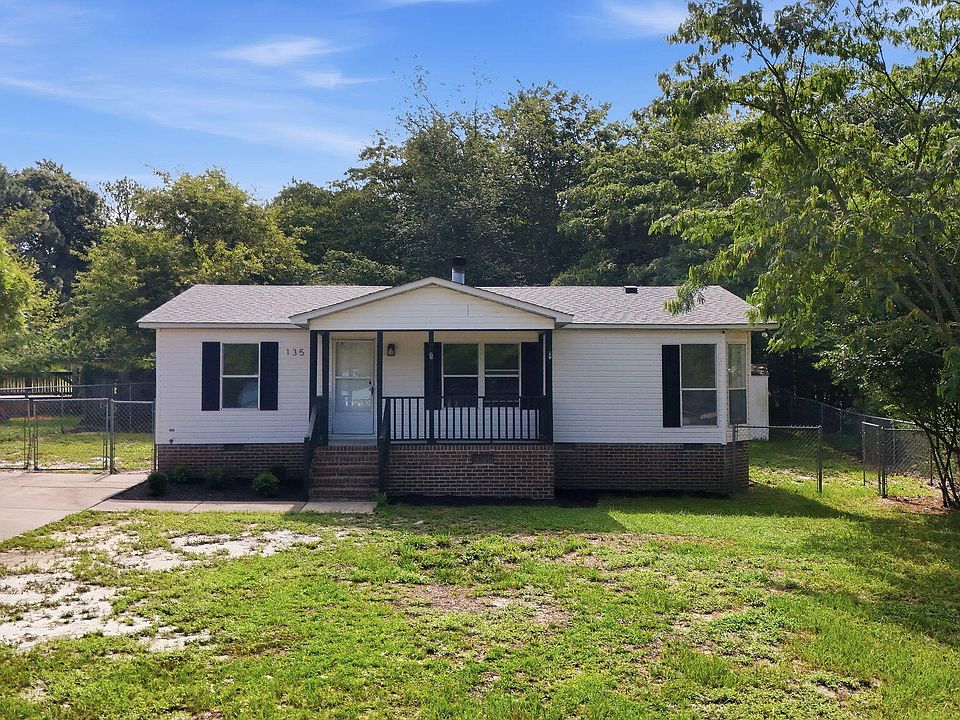 1st image of 135 Virginia Ln