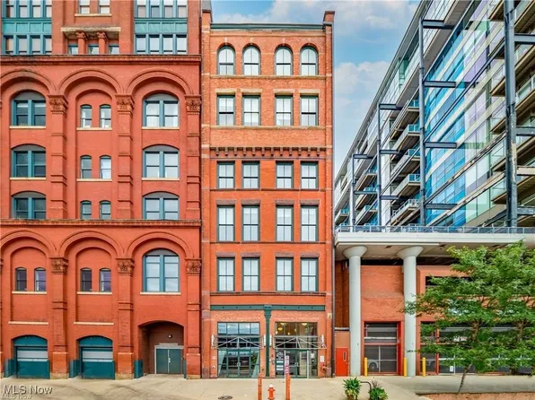 635 W Lakeside Ave APT 505, Cleveland, OH 44113