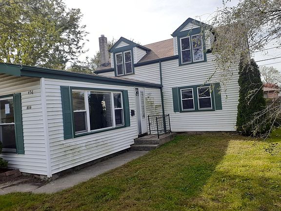 2nd image of 456 Greenbay Ave