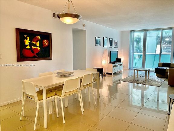 4th image of 3901 S Ocean Dr Suite 2A